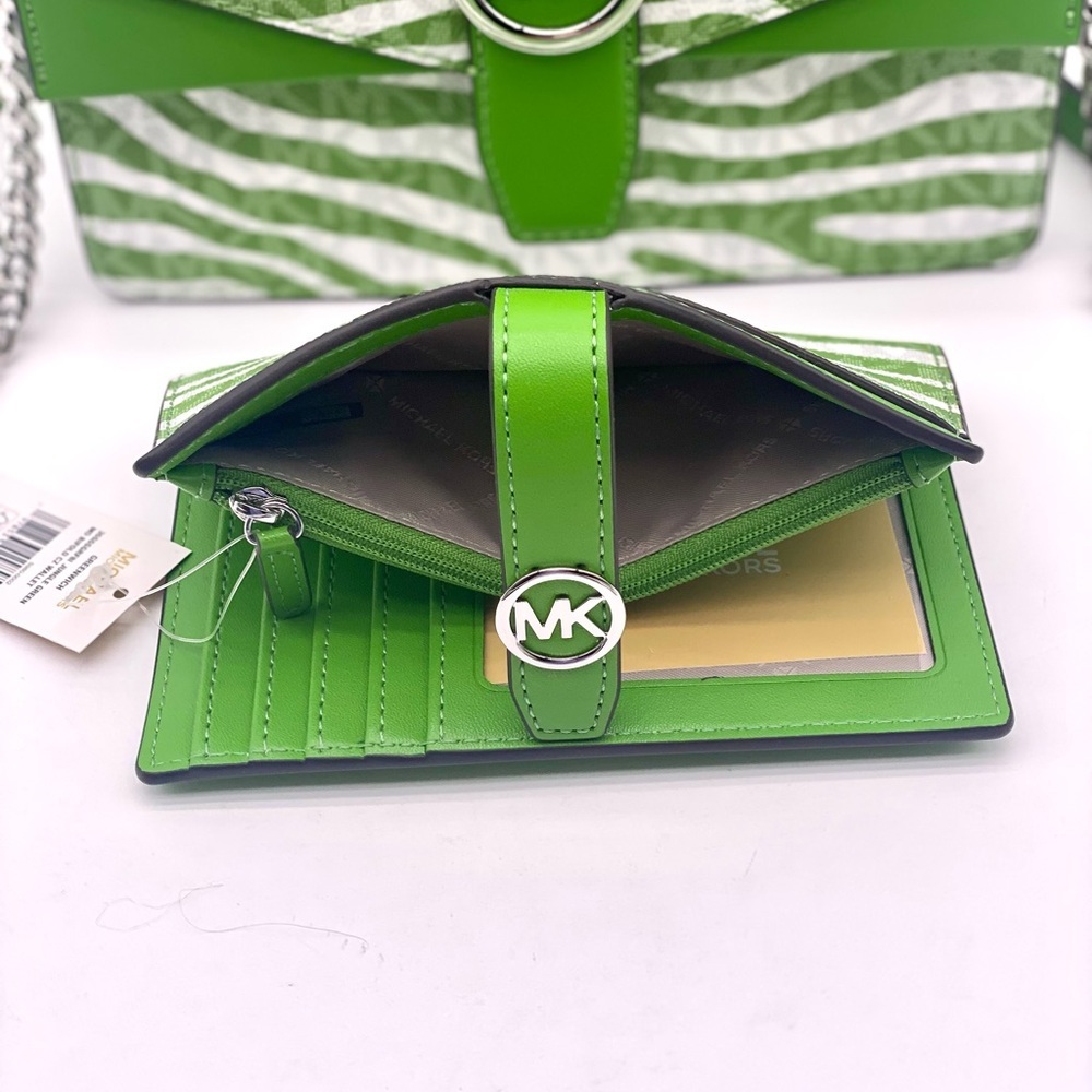 Michael Kors Greenwich Small Convertible Crossbody Shoulder Bag and Wallet Set - Picture 7 of 14